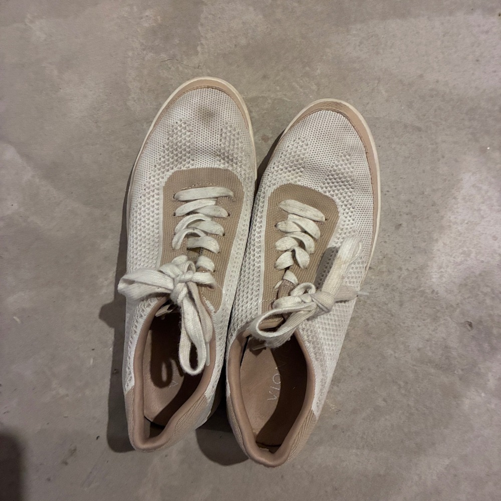 Vionic Galia Womens Knit Lace Up Sneakers Cream Tan Walking Shoes‎ Size 8.5